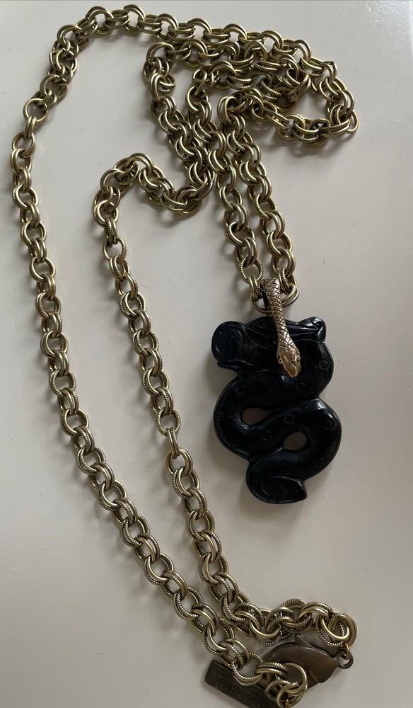 Vintage Jan Michaels San Francisco CARVED Onyx Snake Slider Pendant On 40” Chain