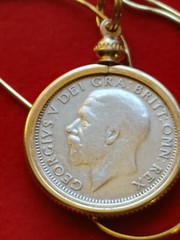 1933 British Silver Shilling Pendant on 20″ 18k Gold Filled Italian Chain 25mm
