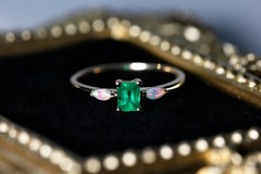 Starry Night Mexican Fire Opal Diamond Engagement Ring 18K Yellow Gold