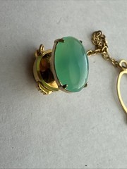 18k Yellow Gold Green Jade Tie Pin