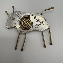 Q Miller Primitive Steer Brooch Mixed Metals Silver Tone Brass Ranch Signed