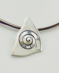 Artisan Sterling Silver Modernist Spiral Pendant Multicolor Wire Necklace 18 in