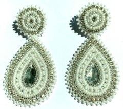 NEW HANDCRAFTED FASHION WHITE POST DROP/DANGLE EARRINGS USA E60/31P