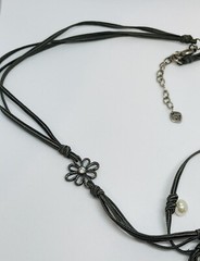 Retired Silpada Sterling Etched Shell CZ Pearls Grace Notes Necklace Adjustable