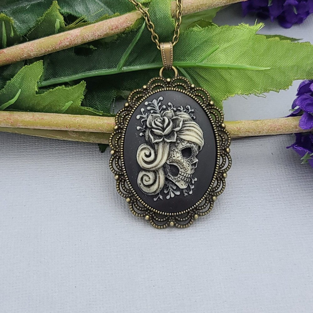 Antiqued Brass Vintage Style Cameo Necklace. (Lolita Punk Skeleton).