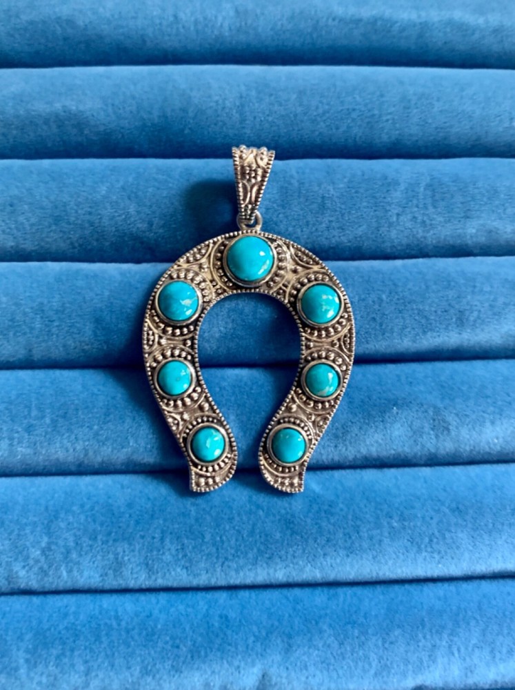 Artisan Crafted Blue Ridge Turquoise Horseshoe Pendant in Sterling Silver – 6.0c