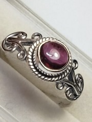 GARNET CAB IN TRENDY FILIGREE & HALO SET STL. SILVER.925 RING SIZE 8.25-8.5