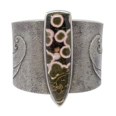 Darryl Dean Begay, Bracelet, Ocean Jasper, Parrot, Tufa, Navajo, 6 3/4″