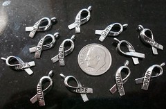 12 Cancer awareness hope ribbon charms antiq silver plated zinc findings cfp050