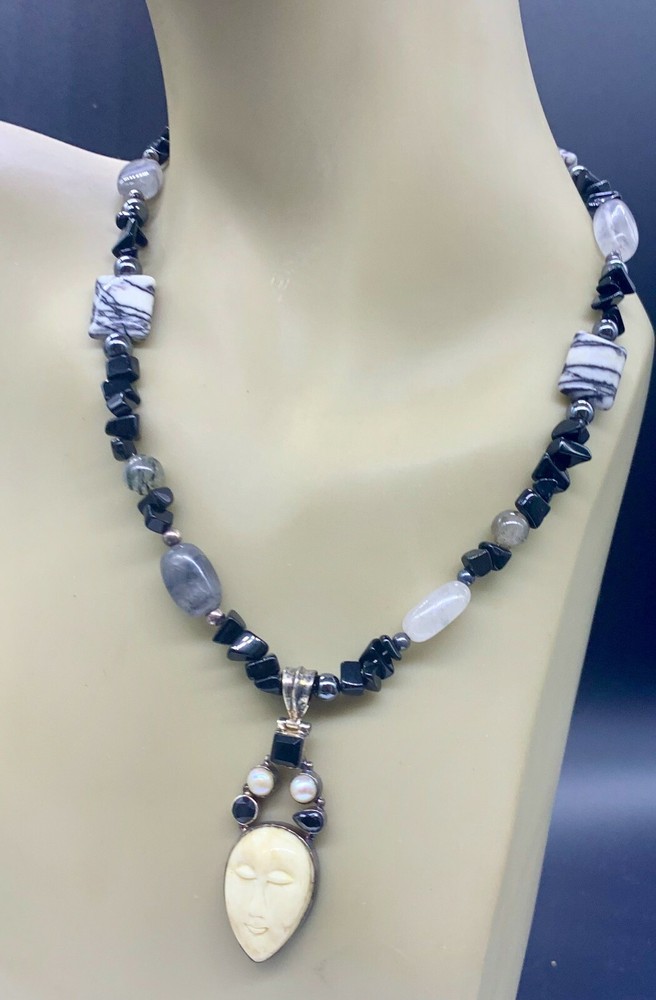 VINTAGE STERLING SILVER HEMATITE AGATE QUARTZ NECKLACE MASK FACE PENDANT