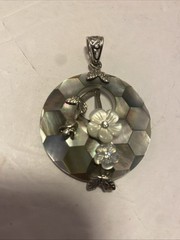 Flower Style Handmade Natural Abalone Shell Gemstone Silver Necklace Pendant