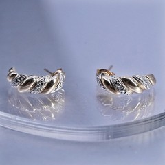 0.75″, vermeil gold plated Sterling silver earrings, 925 huggie studs diamonds