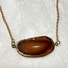 Brown Agate Oval Pendant Necklace Handcrafted Cable Chain Gold Tone