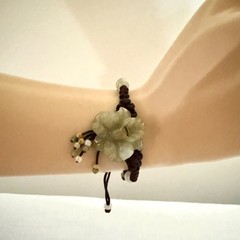 Vintage Handmade Jade Flower Macrame Bracelet Adjustable Artisan Natural Stone