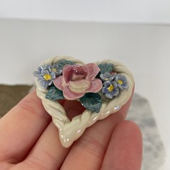 Handmade CERAMIC HEART ROSE Flower Forget Me Nots 3D Pottery Vtg Artisan Brooch
