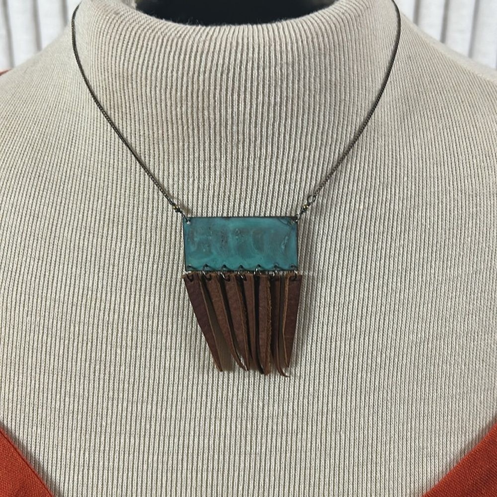NWT SSD jewelry patina brass with leather fringe western Bohemian necklace