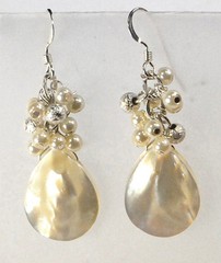 Natural White Mother of Pearl Teardrop Sterling Silver Earring(ER209)a FREE SHIP