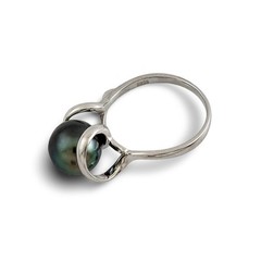 Solid Sterling Silver .925 Black-Grey Tahitian Pearl Solitaire Ring