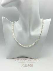 3.5mm White rice-shaped freshwater pearl necklace