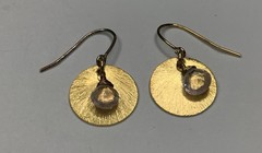 Artisan Gold Plated Brushed Hammered Disc Earrings With Clear Crystals (147)