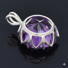 RARE 17 Ct Certified Purple Diamond Solitaire Pendant, Free Diamond Studs.