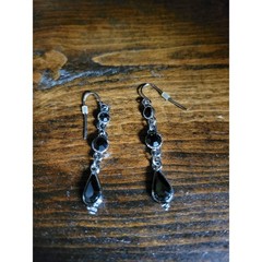 Black Faceted Gem Cascade Drop Dangle Earrings Silvertone