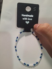 Handmade with love Small Beaded Bracelet White Blue