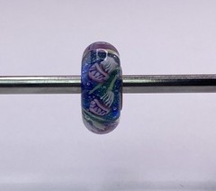 Mandy Ramsdell Artisan Glass Bead – Pink Venus Flytraps on Blue Sparkle Core