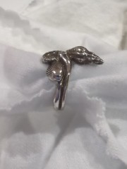 Vintage 8.5 Size Sterling Silver Shell Ring