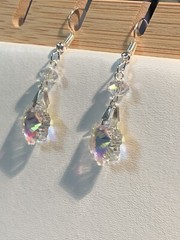 HOLIDAY SALE**HANDCRAFTED FACETED AUSTRIAN AURORA CRYSTAL SNOWFLAKE EARRINGS.sil
