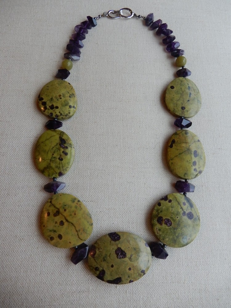 22″ GRADE A, ATLANTISITE (stichtite & serpentine) & AMETHYST BEAD NECKLACE