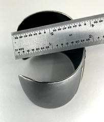Vintage Artisan LISA CECCORULLI Sterling Silver and 22K Gold CUFF BRACELET