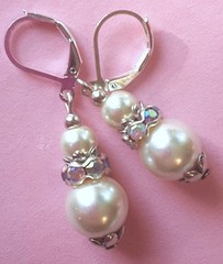 off WHITE GLASS PEARL Ring Crystal earring SP LEVERBACK hook