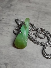 Green Chrysoprase twisted spiral drop pendant Necklace-Handmade elegant carving