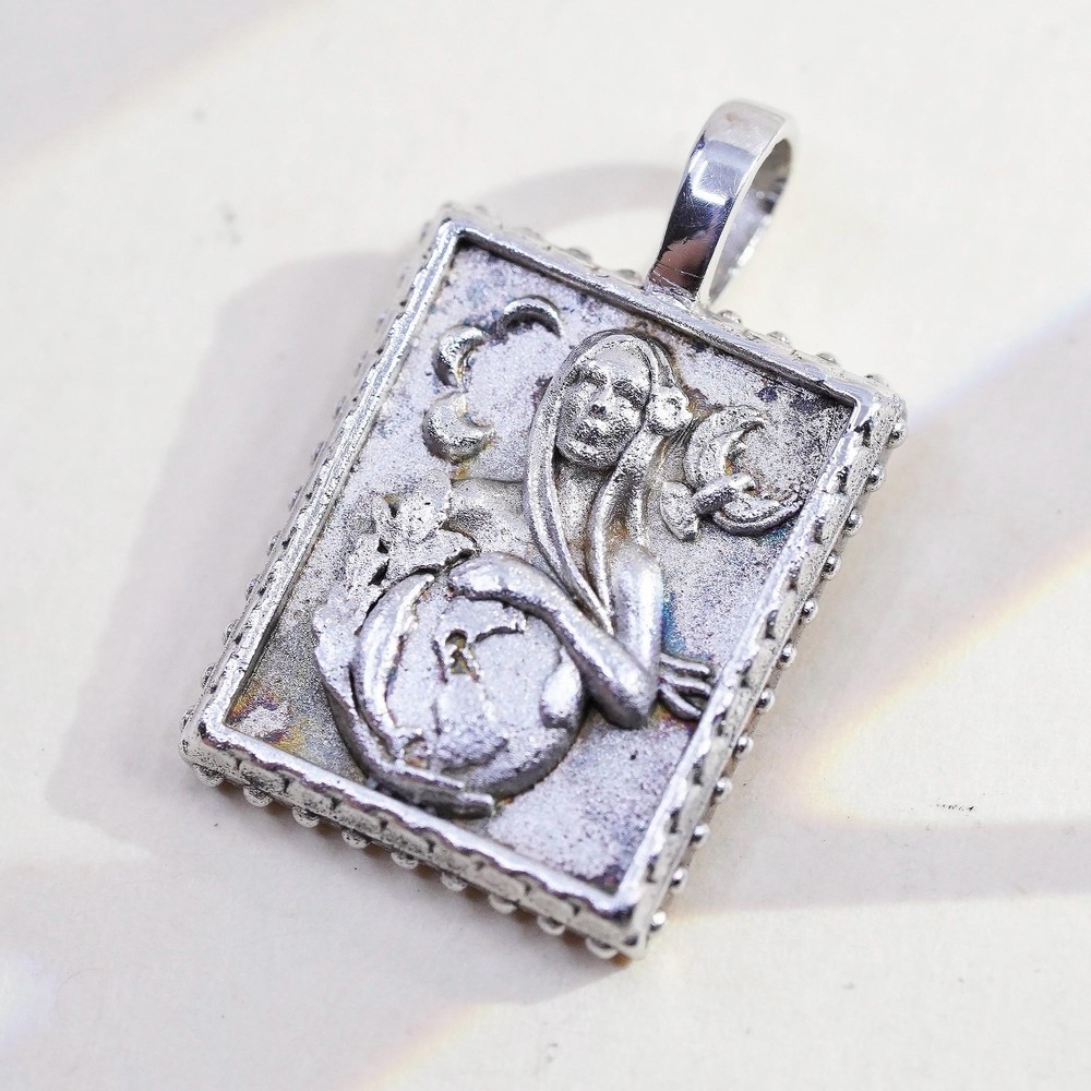 4.4g Vintage Platinum Lady Earth Pendant, Relief Pendant, Artisan Goddess Charm