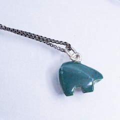 19″, VTG Sterling 925 silver box Chain Necklace bloodstone polar bear Pendant