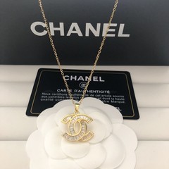 Floral women’s pearl enamel metal necklace (32 Styles)