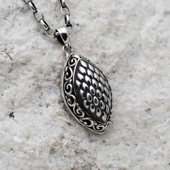 925 STERLING SILVER PENDANT WITH ROLO SILVER CHAIN