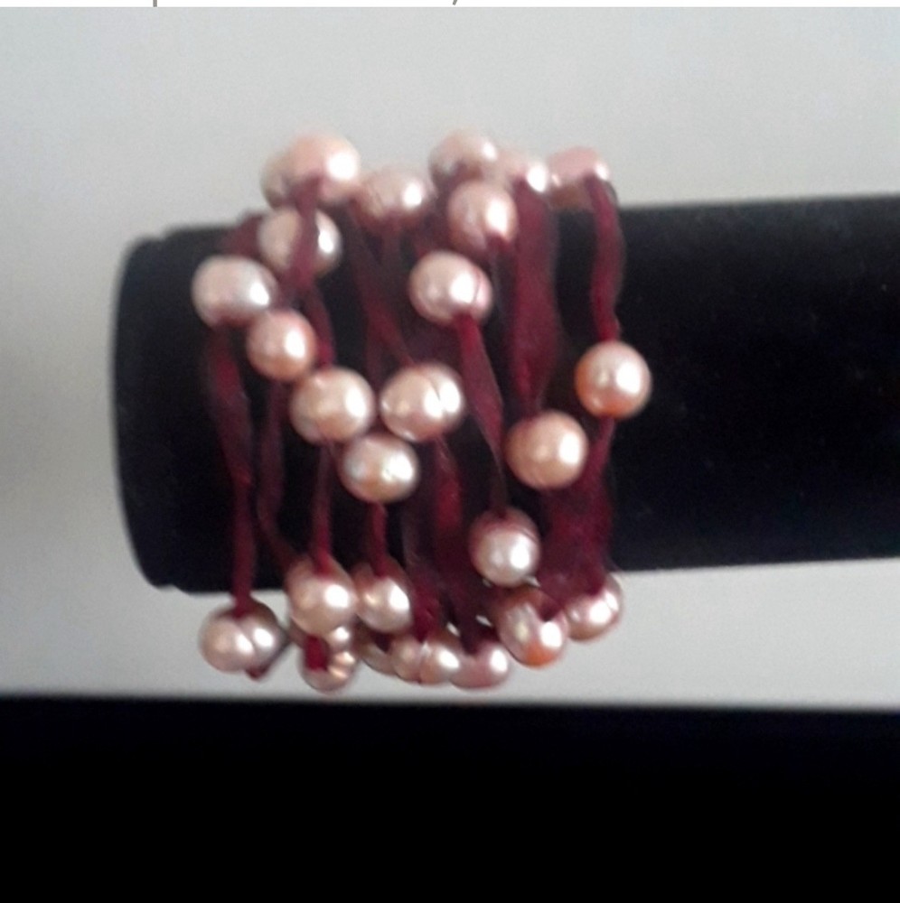 Gorgeous fresh water Pearl by Chan Luu