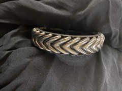 Beautiful Hand Crafted Silver Tone Bracelet. 3 Inches Diameter