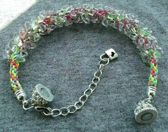 Bracelet KUMIHIMO SERPANTINE ~ 18,5cm (7,1″). Handmade.