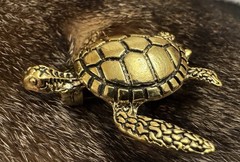 Sea Turtle Pure Copper Statue Pin Artisan Figurine Brooch Good Luck Decor NEW
