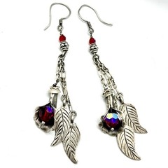 Crystal Dangle Flower Earrings Red Beaded Pewter Silver Leaf Chain 3.5in Long