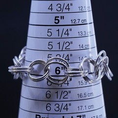 6”, vintage 925 Sterling Silver huge Multi entwined Circle Link Toggle Bracelet