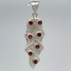Red Round GARNET Leaf Pendant 925 STERLING SILVER Necklace Natural Gemstone 903e