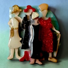 Lucinda Woman Pins Brooch Fashion Ladies Resin Glitter Statement Pin Vintage