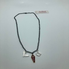 Women’s Black Chain Necklace – Coffin, Bat & Fangs Charms, 22.0 Inches, X7G9A990