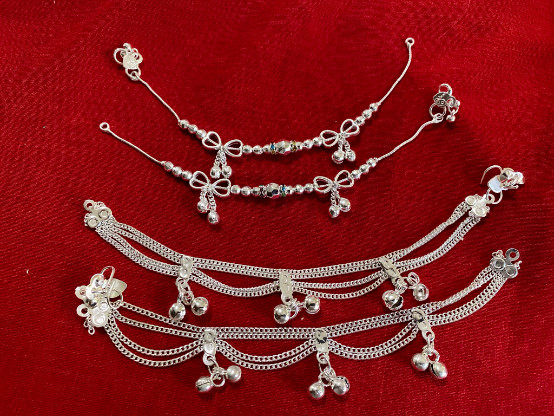 Girls lot 2 pairs ankle bracelet anklet silver bells charm chain India jewelry