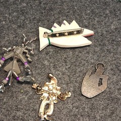 Lot of 3 Multicolor Brooches & Pins – Fish, Clown, Doll, Mixed Materials