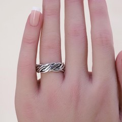 Size 7.5, vintage Sterling silver handmade ring, 925 woven braided cable band